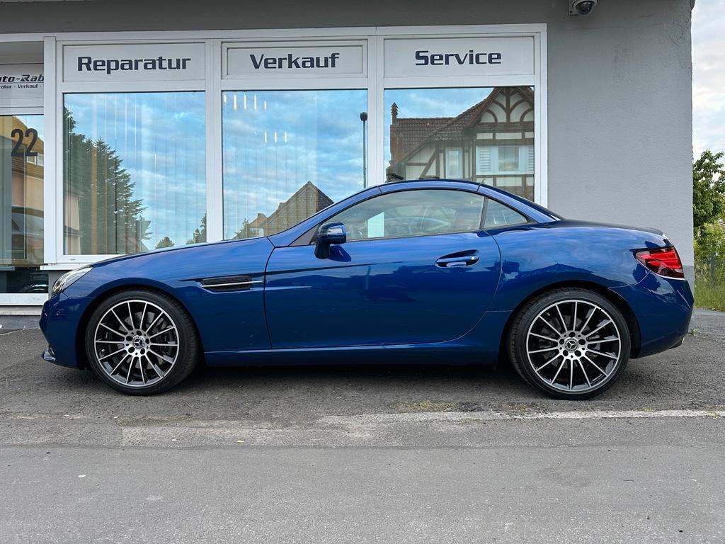 Mercedes-Benz SLC 300