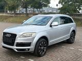 Audi Q7 3.0 TDI quattro S-Line 7 Sitzer Panoramadach - gebrauchte Audi Q7 aus dem Jahr 2009