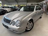 Mercedes-Benz CLK 200 KOMPRESSOR ELEGANCE - gebrauchte Mercedes-Benz CLK 200 aus dem Jahr 2001