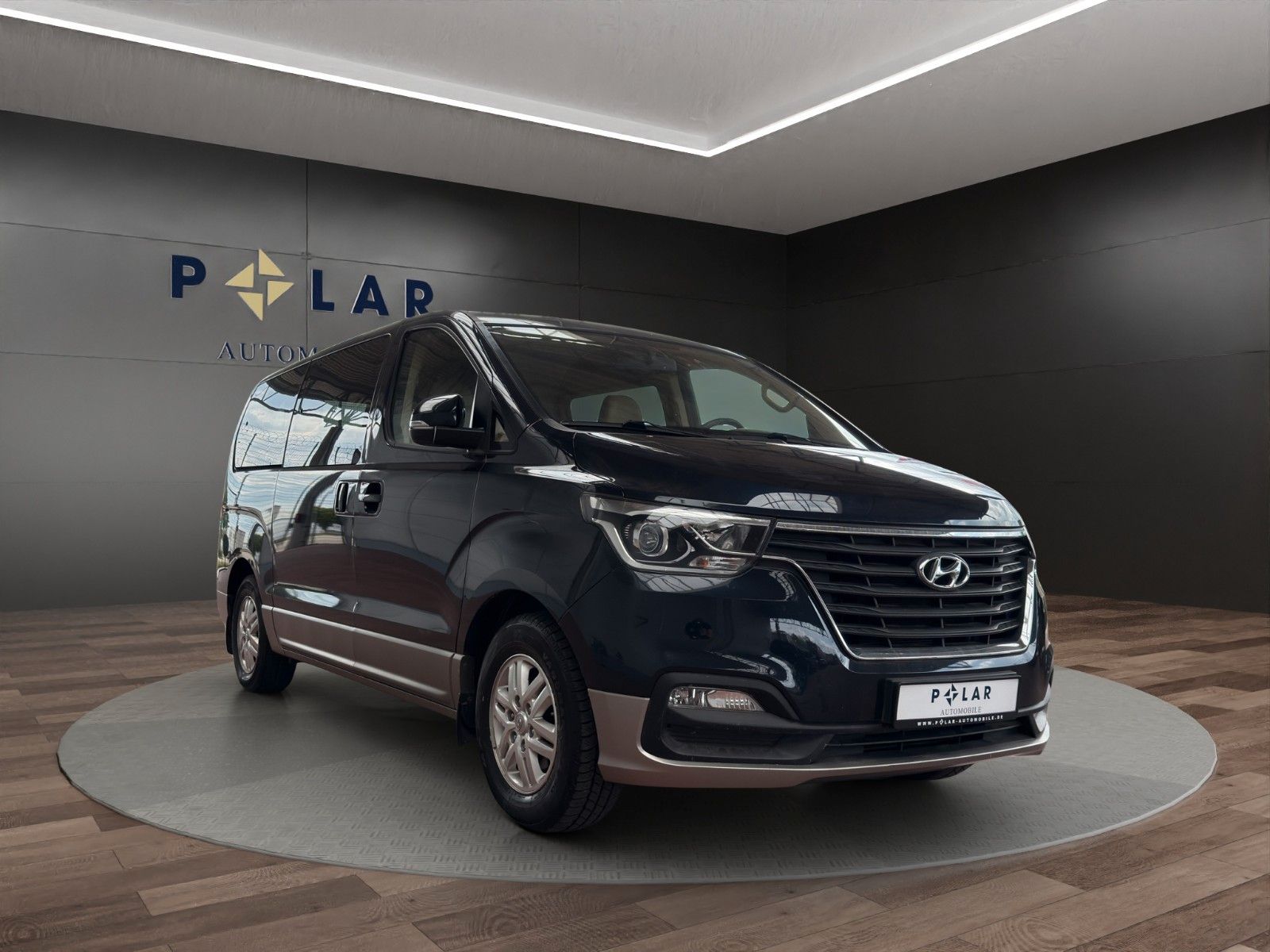 Fahrzeugabbildung Hyundai H-1 Starex *Kamera*DAB+*Bhz.Lenkrad*Tempomat