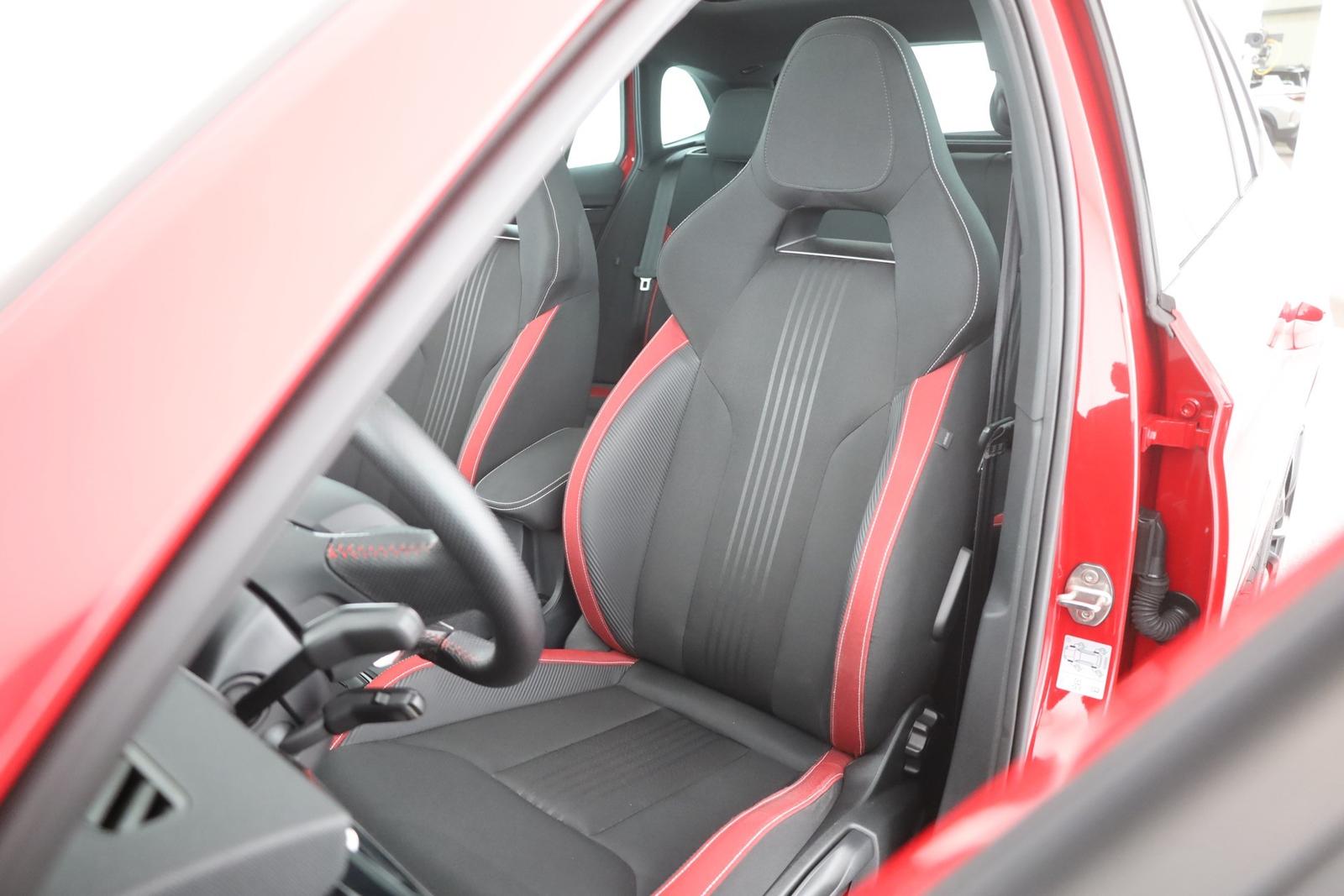 Skoda Scala 1.5 TSI Edition S ABT LED Navi Panorama