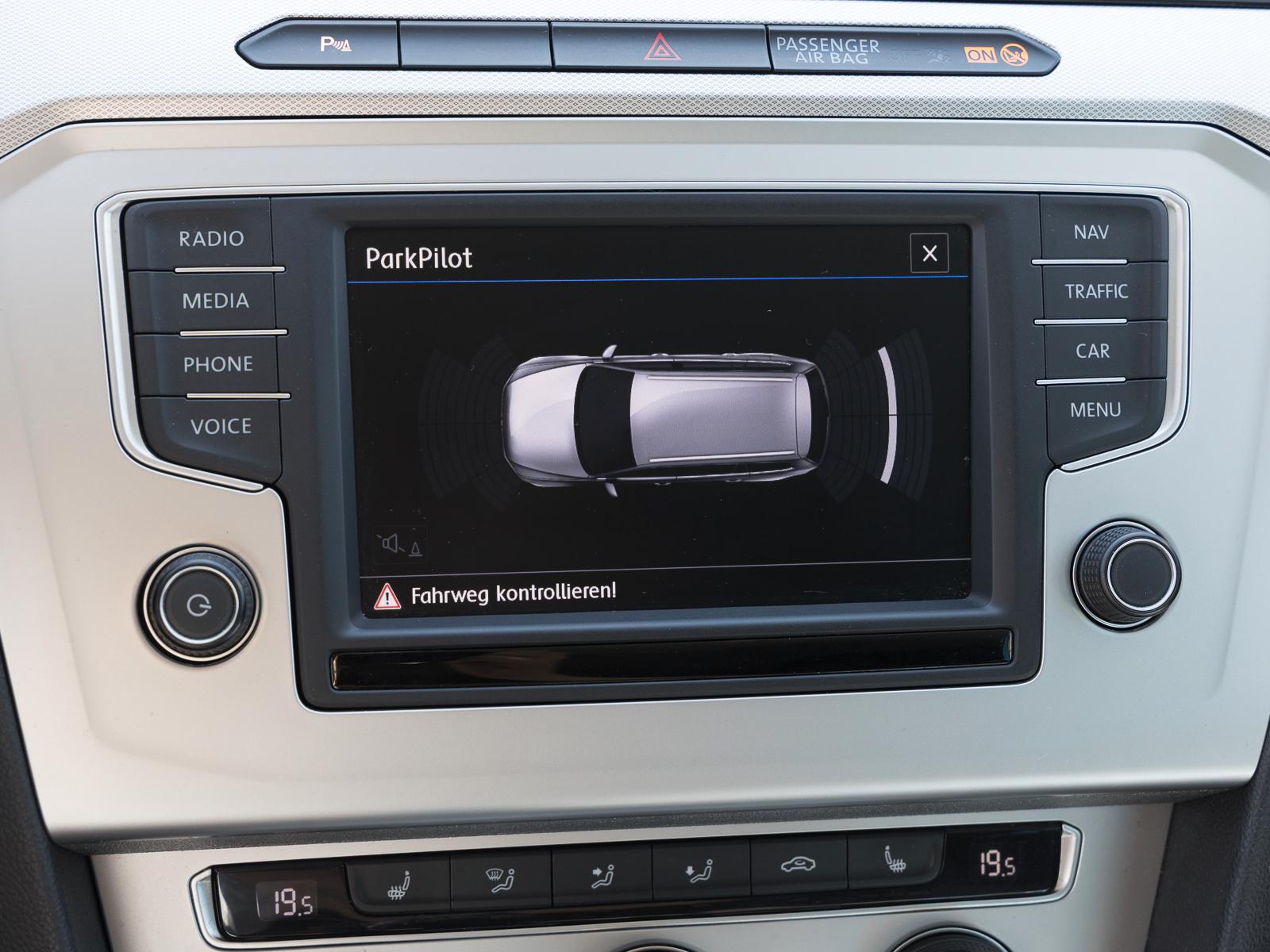 Volkswagen Passat Variant 1.4 TSI Comfortline NAVI ACC PRIV