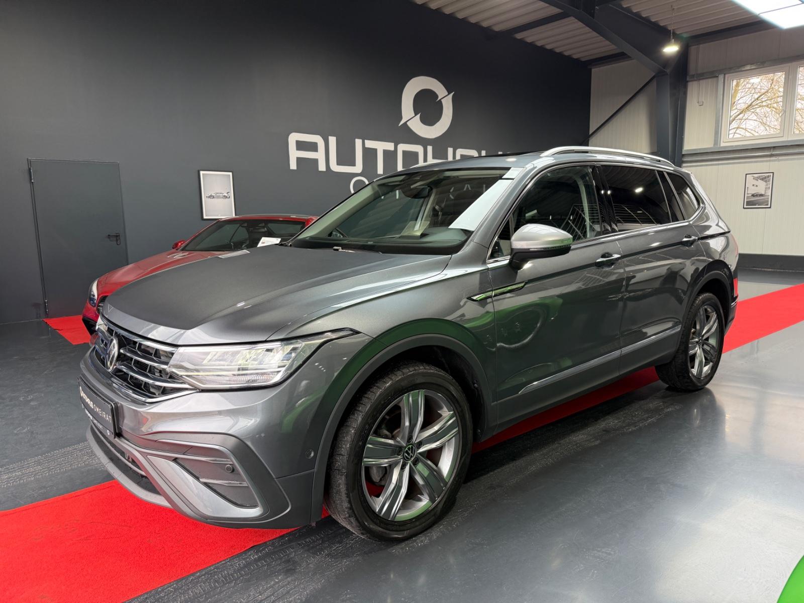 Volkswagen Tiguan Allspace 4M/Pano/Keyless/H&K/HUD/ACC