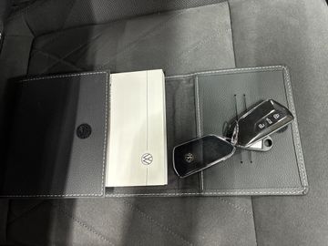 Volkswagen Golf - 11