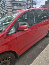 Volkswagen 24568 Kaltenkirchen - Volkswagen Touran: 24