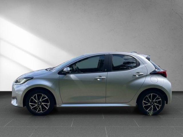 Toyota Yaris 1.5 Hybrid Team D *CAM*LED*SHZ*ACC ALU