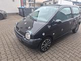 Renault Twingo. neue Zahnriemen - gebrauchte Renault Twingo aus dem Jahr 2004