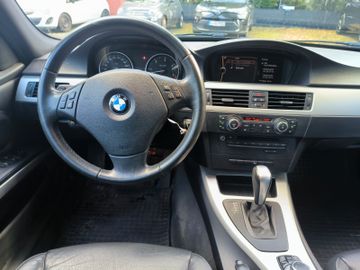 BMW 330 - 8