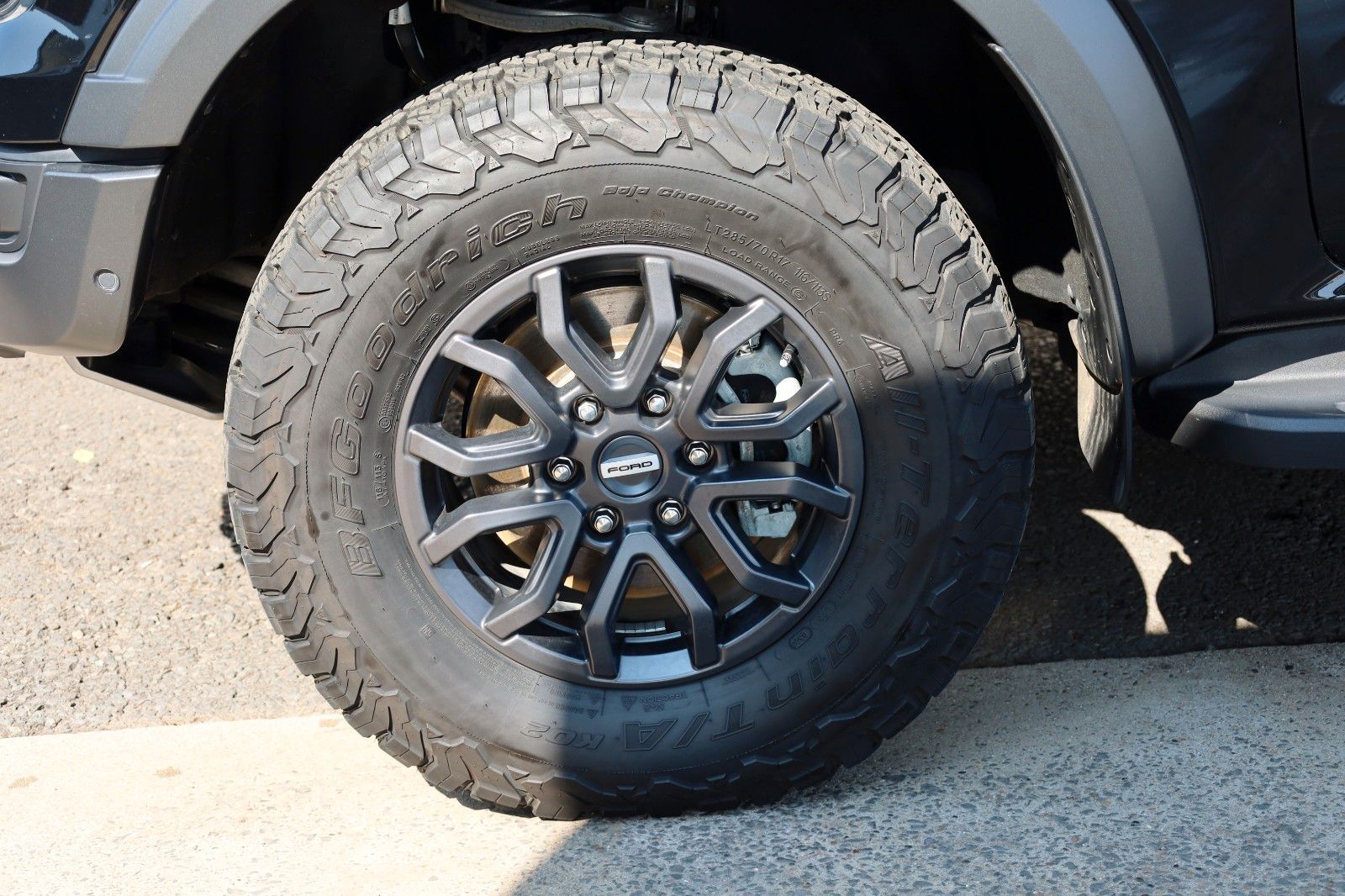 Fahrzeugabbildung Ford Ranger Raptor e-4WD ,Techno.73,HardTop,Standhzg.