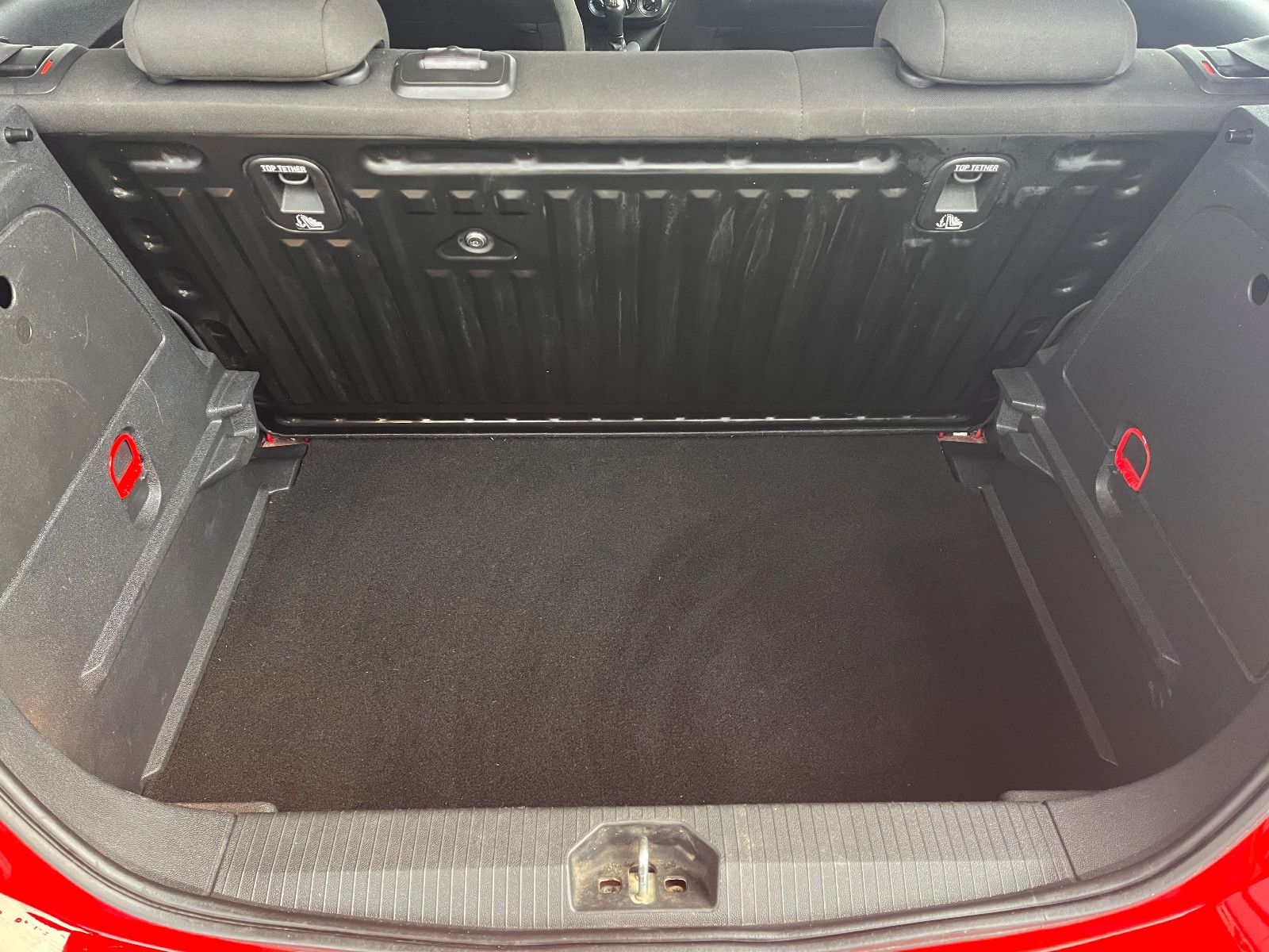 Fahrzeugabbildung Opel Corsa E Selection