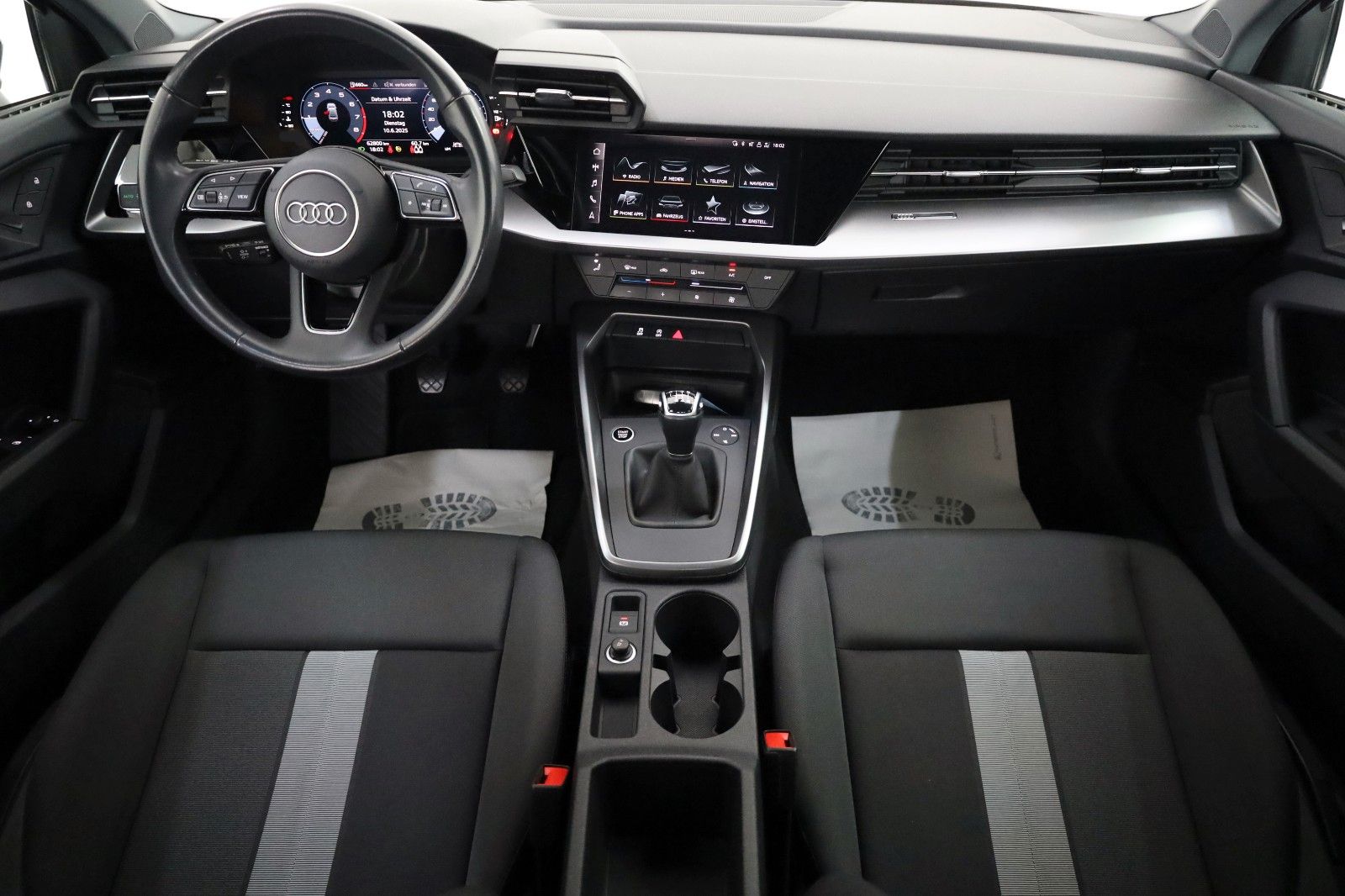 Fahrzeugabbildung Audi A3 Limousine 35 TFSI PDC,Virtual Cockpit,CarPlay