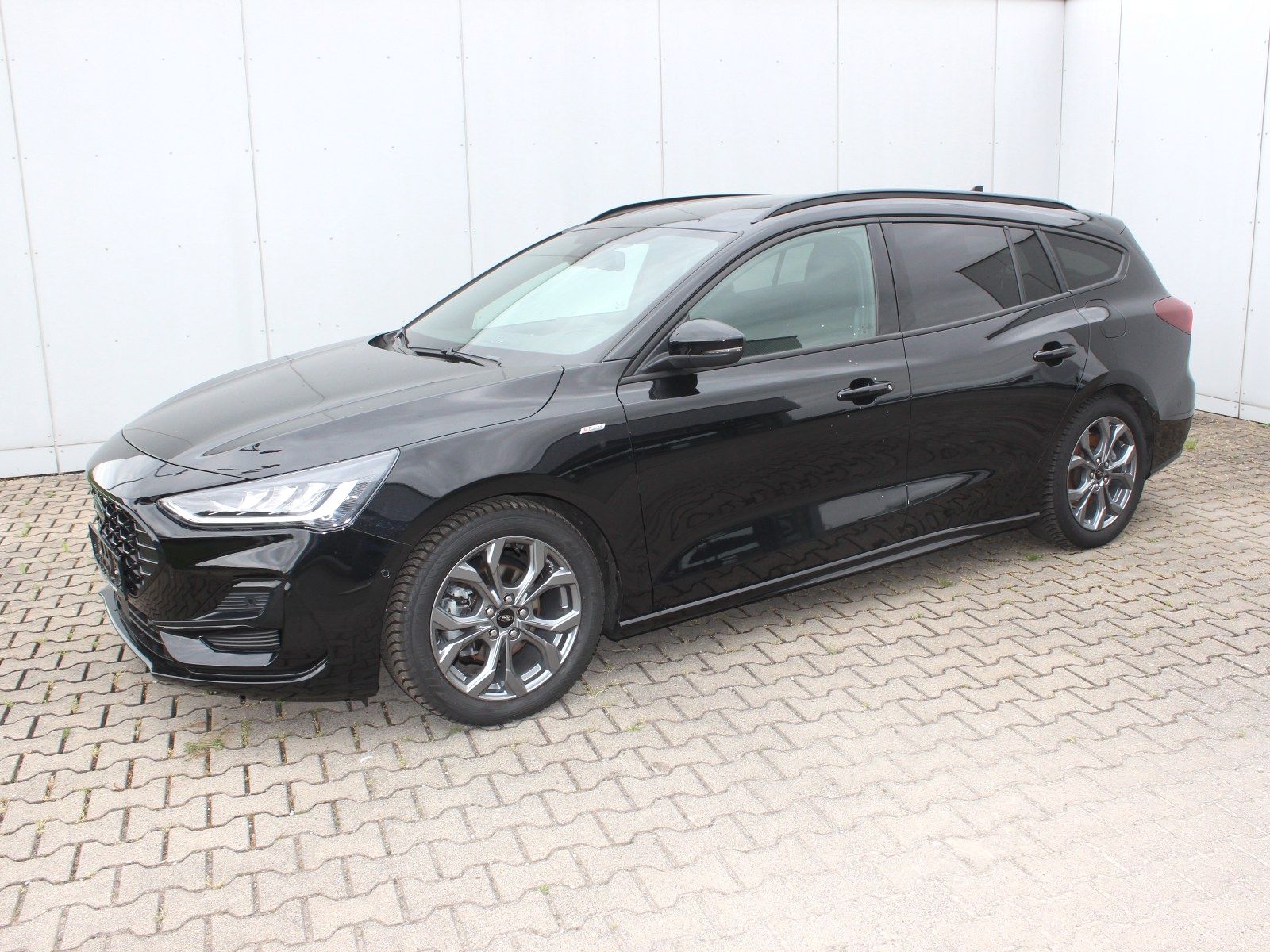 Fahrzeugabbildung Ford Focus ST-Line X 1,5 EcoBlue