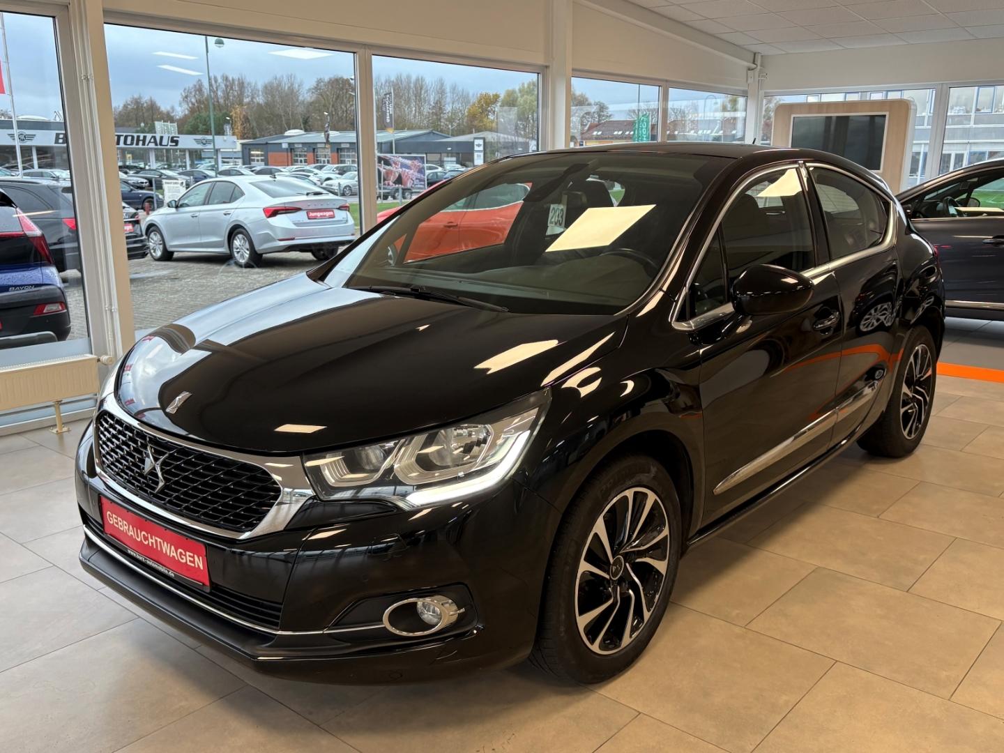 DS Automobiles DS4 Sitzheizung Klima Rückfahrkamera