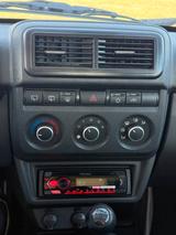 Lada Niva Legend 4x4 Luxe A/C 5-Türen - gebrauchte Lada Niva aus dem Jahr 2021