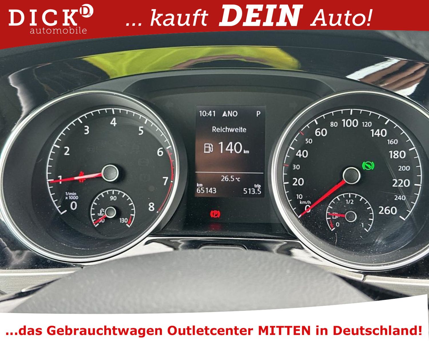 Fahrzeugabbildung Volkswagen Touran 1.5 TSI AT7 Comf LED/ACC/NAVI/SHZ/RFK/8Fa