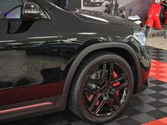 Fahrzeugabbildung Mercedes-Benz GLA 45 S AMG 4M+ (PANO/SZ-LÜFT/PERF-ABGAS/DRIVER