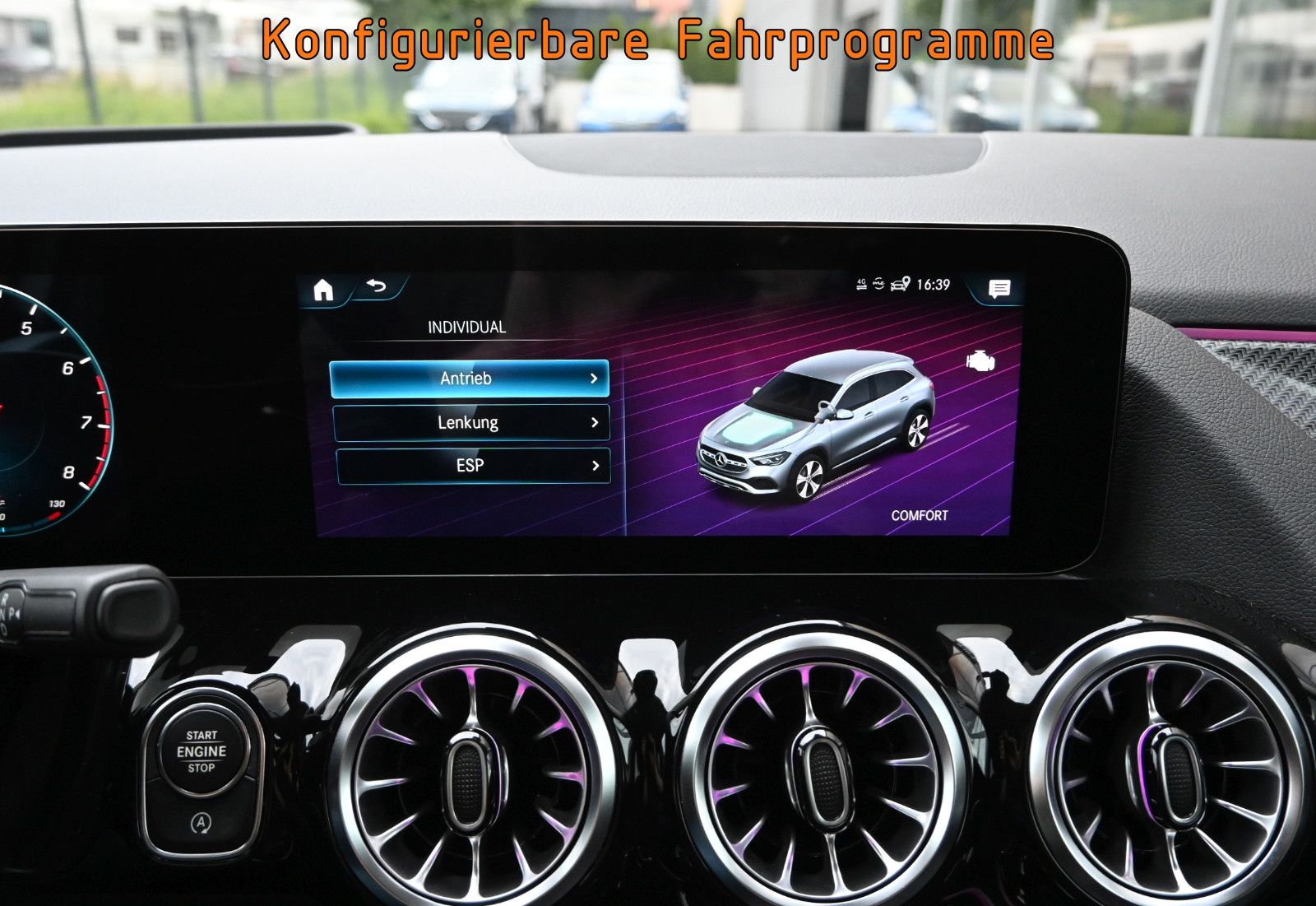 Fahrzeugabbildung Mercedes-Benz GLA 250 DCT AMG Line °DISTRONIC°HUD°STANDHEIZUNG