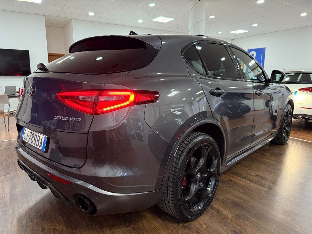 Alfa Romeo ALFA ROMEO STELVIO 2.2 TD Q4 VELOCE - 2022 imagem 3
