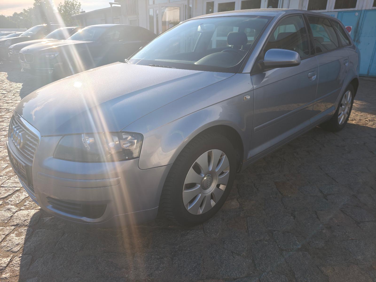 Audi A3 Sportback 1.6 Attraction