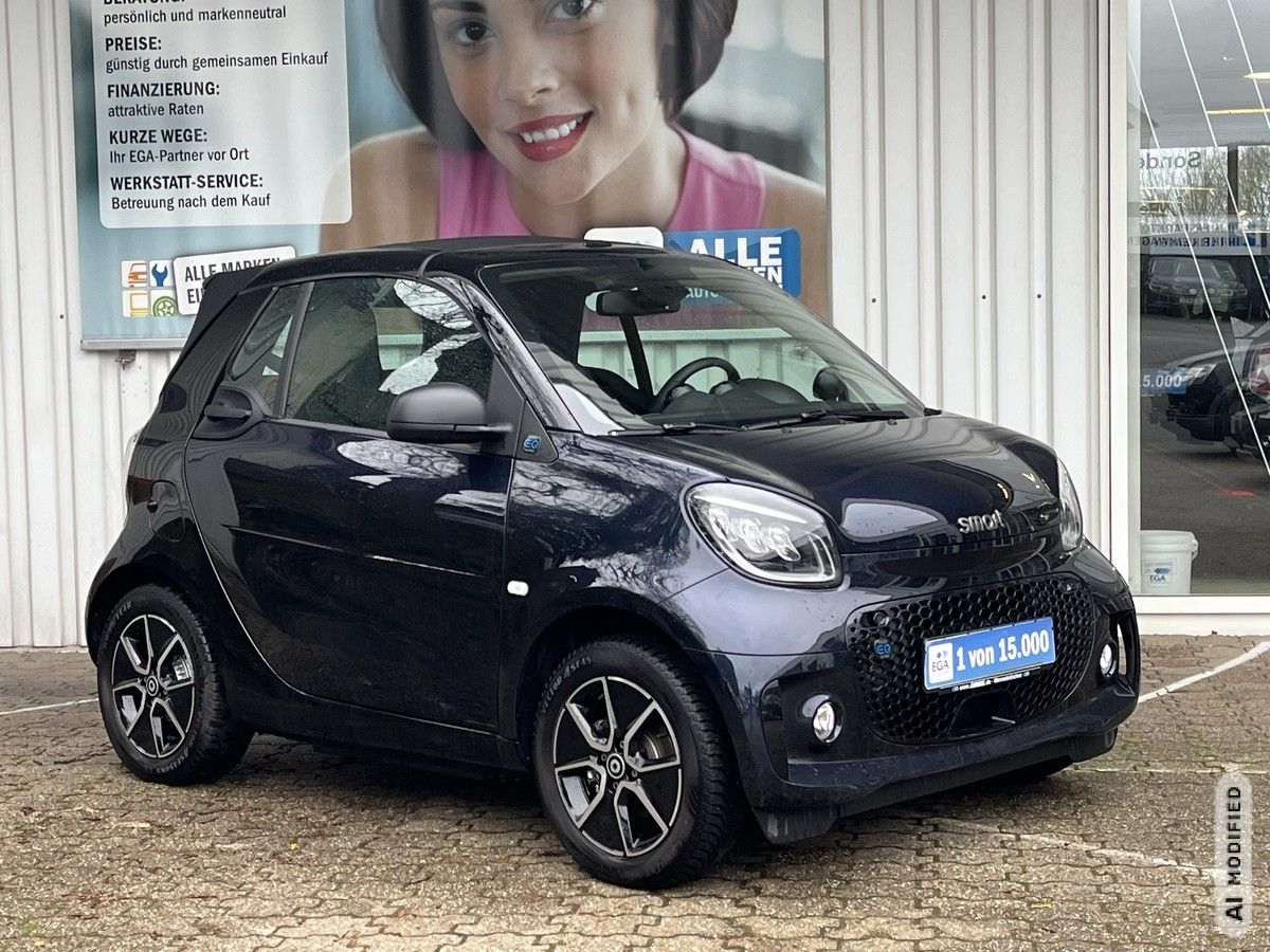 Smart ForTwo EQ cabrio*EXCLUSIVE*22kW*CAM*MEDIA*ALU*AL imagem 2
