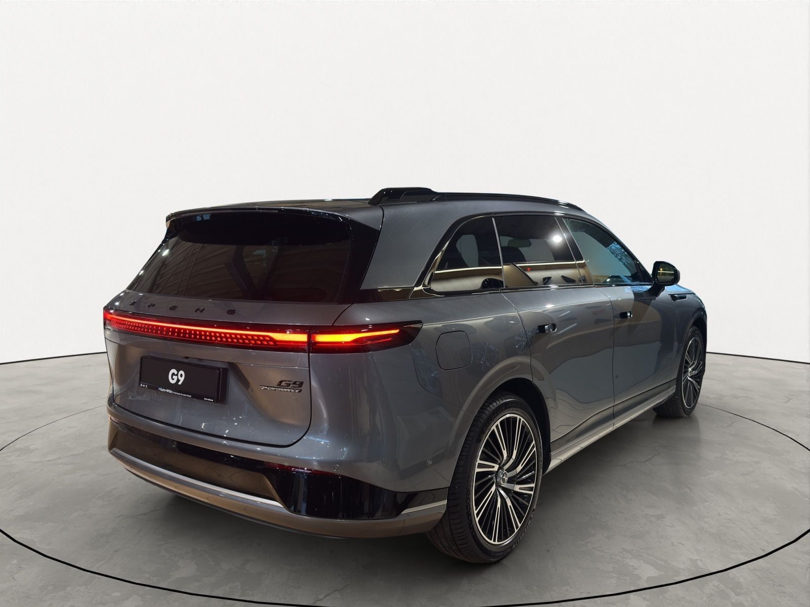 XPENG G9