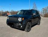 Jeep Renegade Trailhawk 4WD 2.0 Multijet 4x4 - Jeep Renegade Trailhawk mit Diesel-Antrieb
