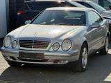 Mercedes-Benz CLK 200 Elegance | Automatik | 98.000 km | Klima - Mercedes-Benz CLK 200 in Frankfurt (Main)