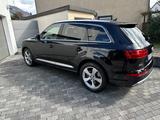 Audi Q7 e-tron3.0 TDI Bang u.Olufsen,Standheizung,AHK - Hybrid (Diesel/Elektro): Schwarz, Luftfederung, Geländewagen