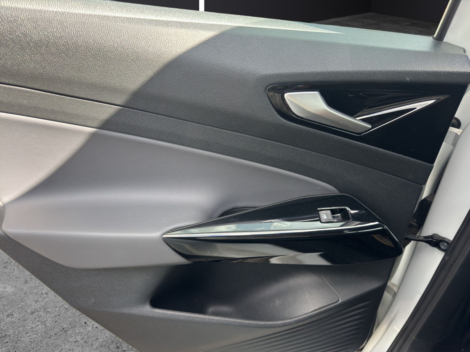 Fahrzeugabbildung Volkswagen ID.4 Pure Performance/ACC/Apple CarPlay/Ambiente