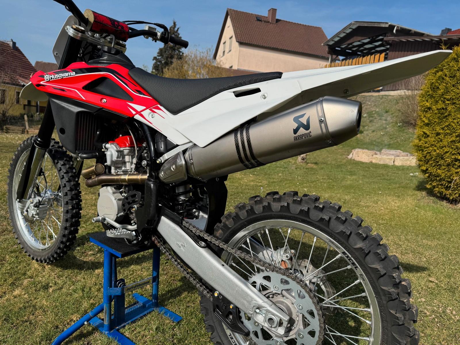 Husqvarna  2013 — photo 11