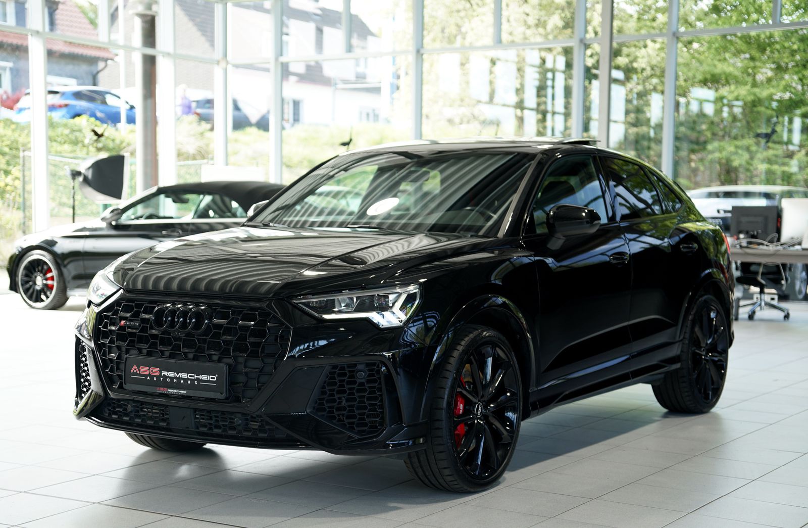 Audi Rsq3