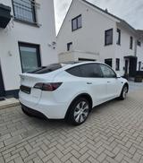 Tesla Model Y Long Range AWD  Export EU möglich - Tesla Gebrauchtwagen in Dortmund