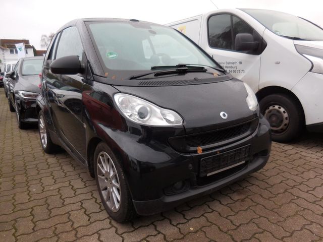 Smart ForTwo cabrio Micro Hybrid Drive/Leder/Uhr/ganzj