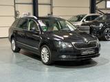 Skoda Superb 2,0 TDI DSG Combi Elegance *STAND.HEIZ* - Skoda Superb: Combi Elegance
