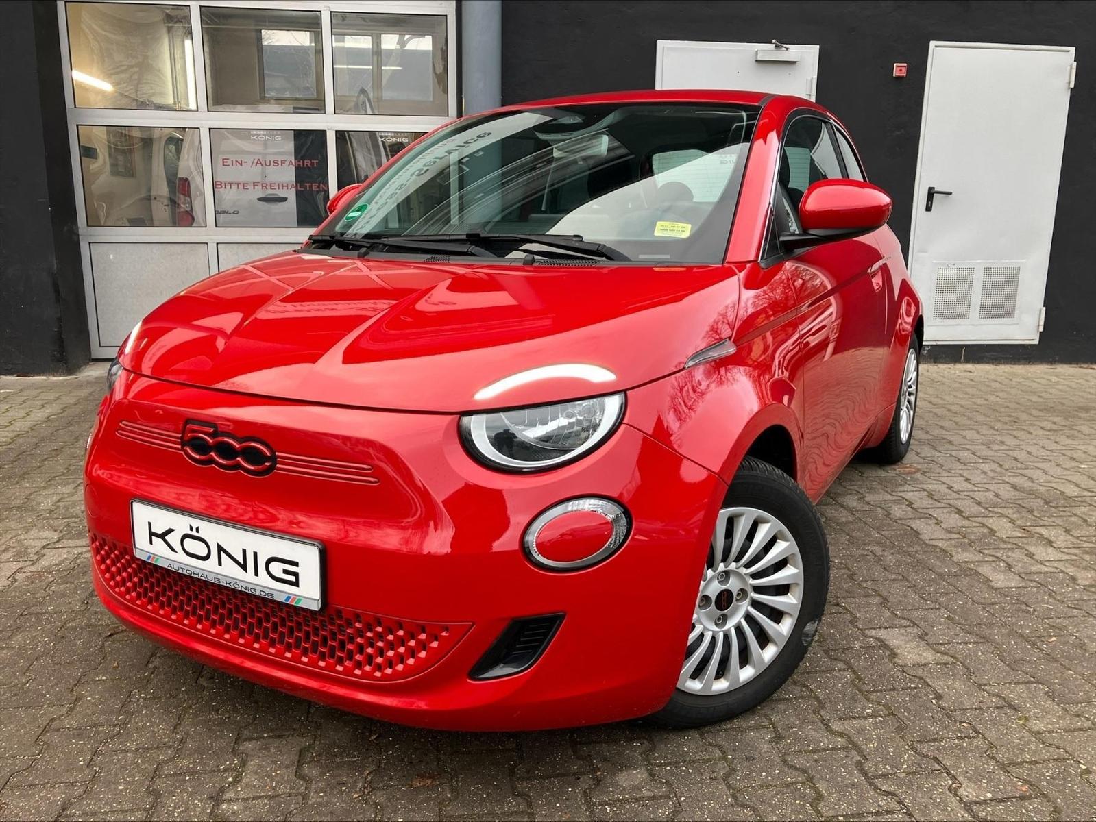 Fiat 500e (RED) Klima PDC Carplay