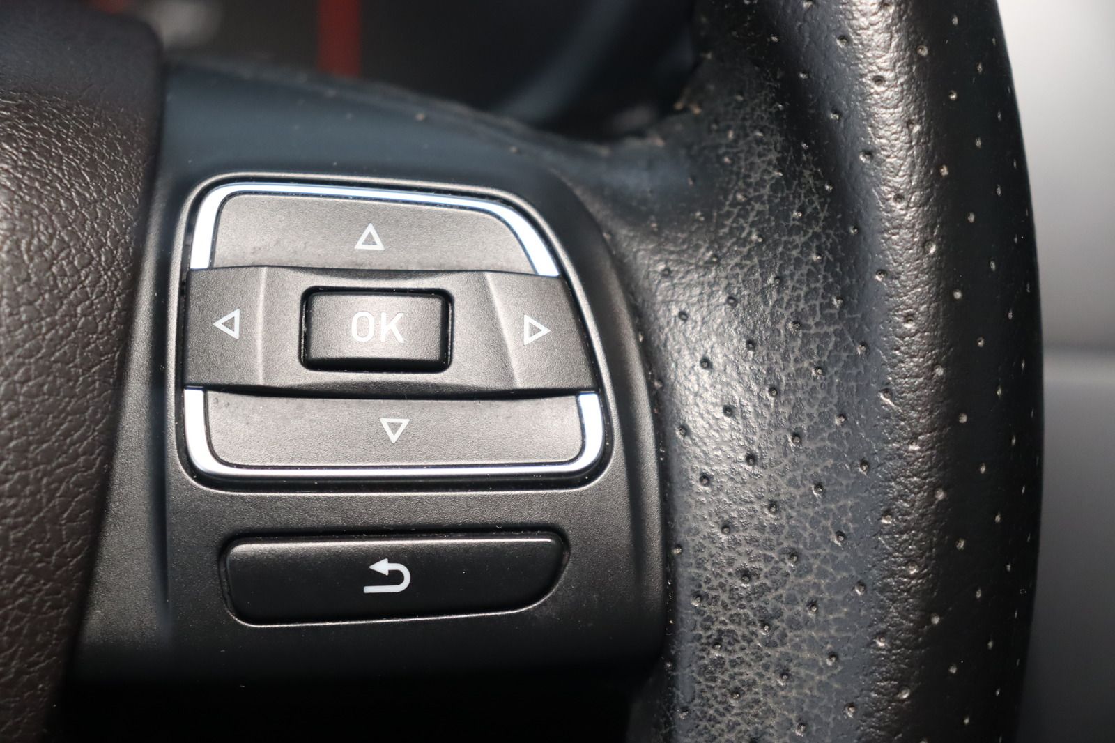 Fahrzeugabbildung SEAT Leon 1.2 TSI Ecomotive Style Copa