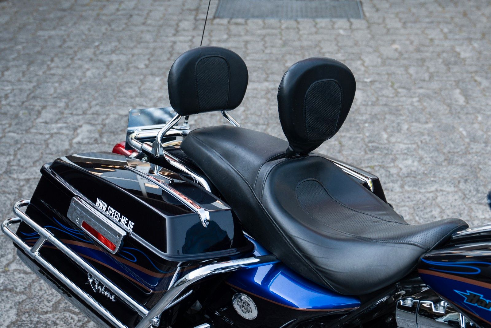 Fahrzeugabbildung Harley-Davidson FLHTCSE CVO Screamin Eagle E-Glide - Twin Cam