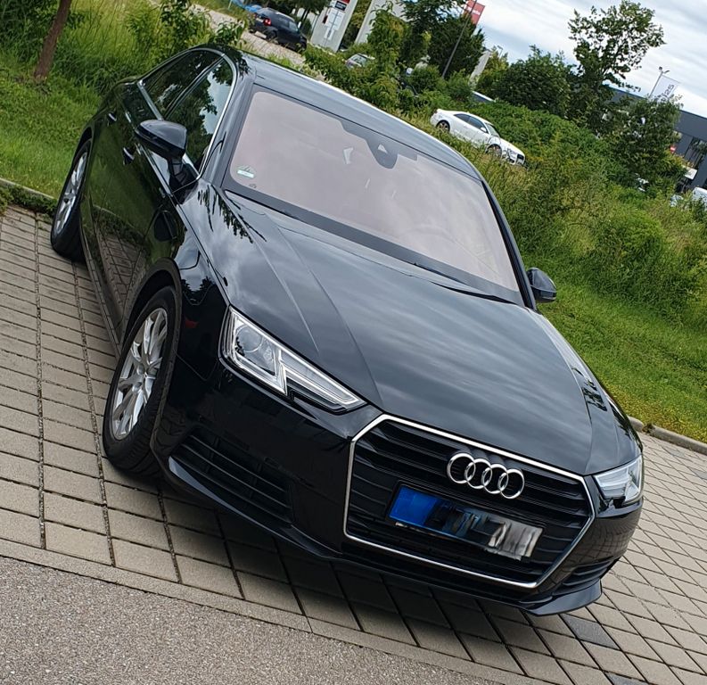 Image of Audi A4
