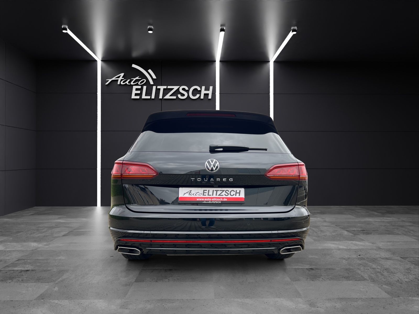 Fahrzeugabbildung Volkswagen Touareg R-Line 4M TDI IQ.Light ACC AHK LUFT STH