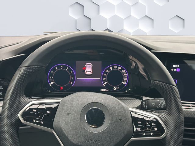 Golf 1.5 eTSI R-Line DSG 96kW LED Rückfahrkamera