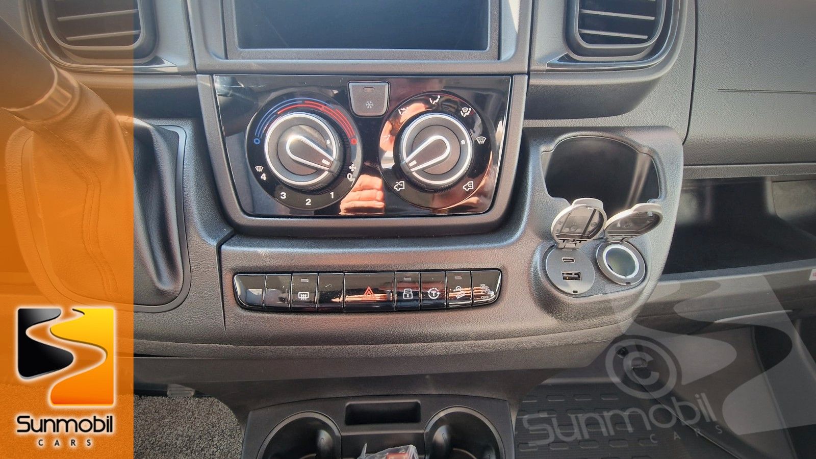 Fahrzeugabbildung Weinsberg CaraTour 600 ME Automatik 140 PS