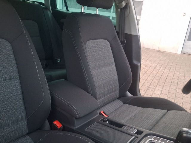 Passat Variant 1.5 TSI Business Bluetooth Navi