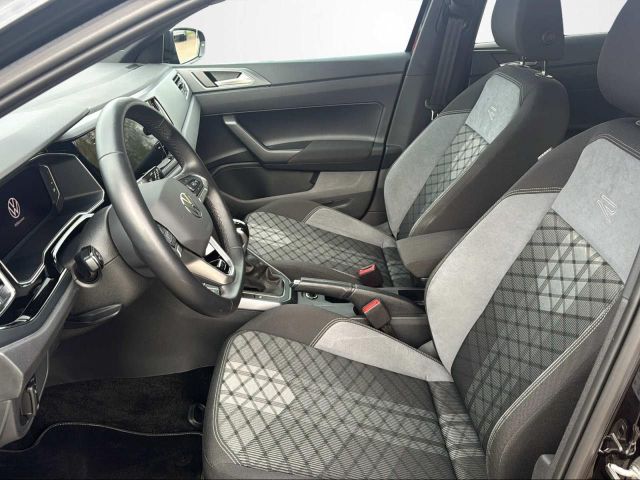 POLO 1.0 TSI R-LINE NAVI+IQ.LIGHT+SHZ+DAB