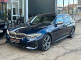 BMW M340i xDrive Touring Aut. / Laser / Head Up /... - BMW M3 Touring Kombi Gebrauchtwagen
