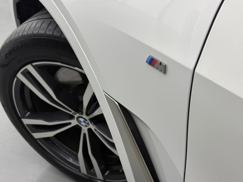 BMW X7 M50i xDrive V8, Foto 3 von 49