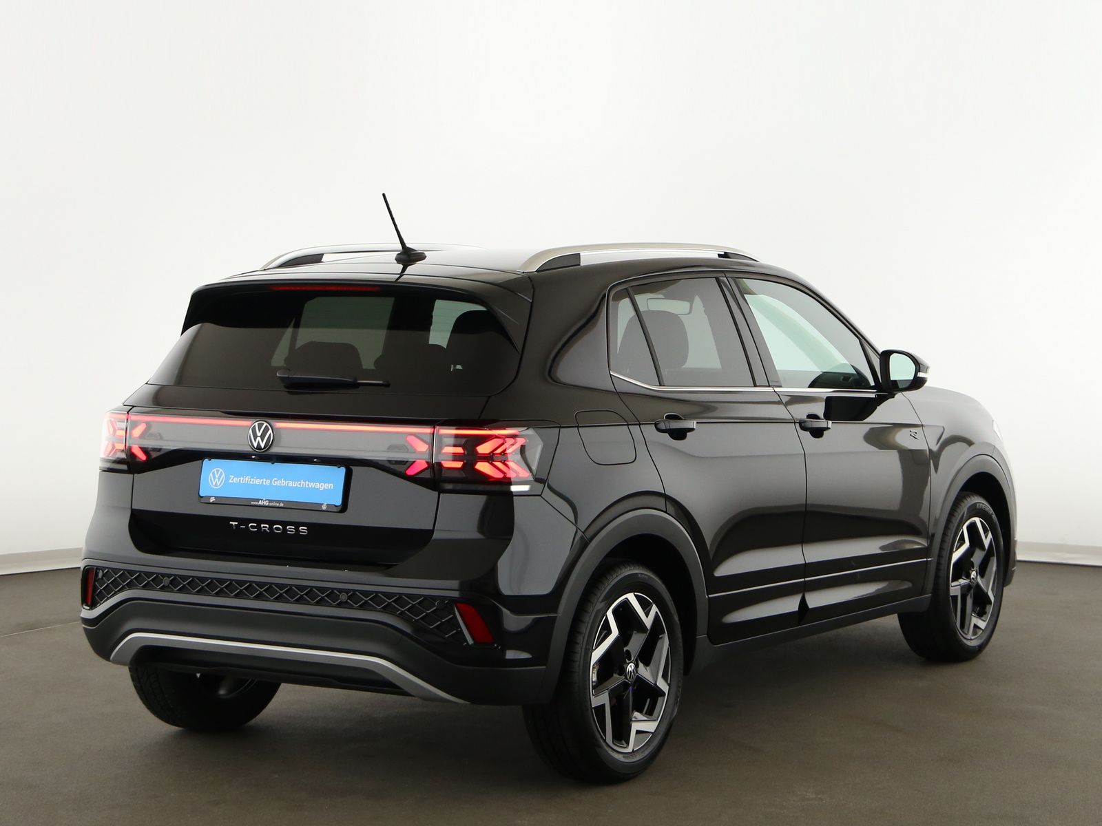 Volkswagen T-Cross - Bild 8
