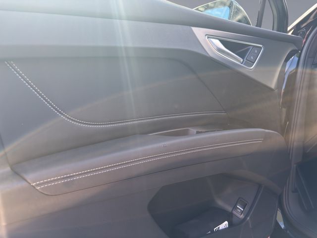 Q4 Sportback e-tron performance 210 kW