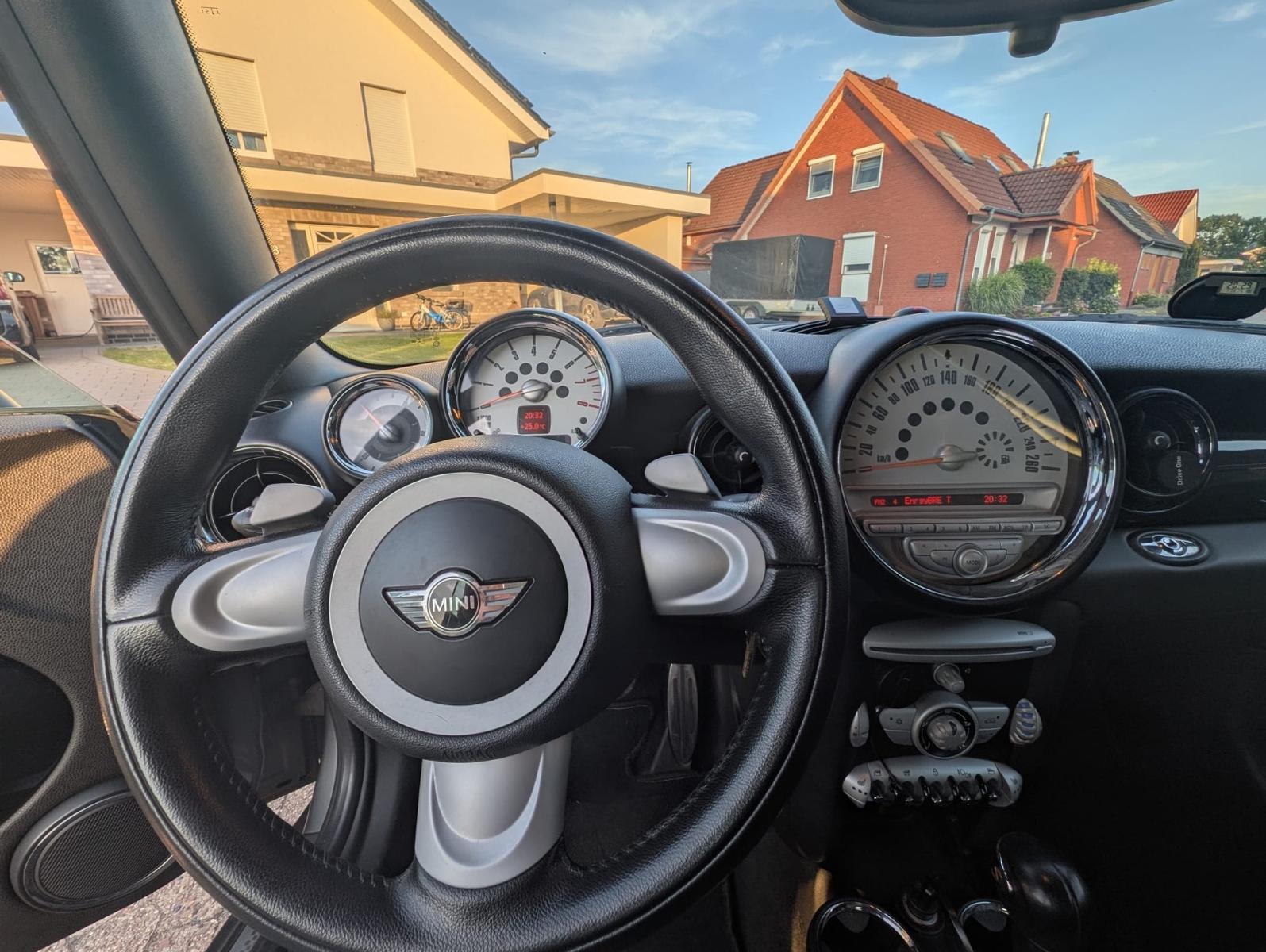 MINI Cooper S Cabrio Cooper S