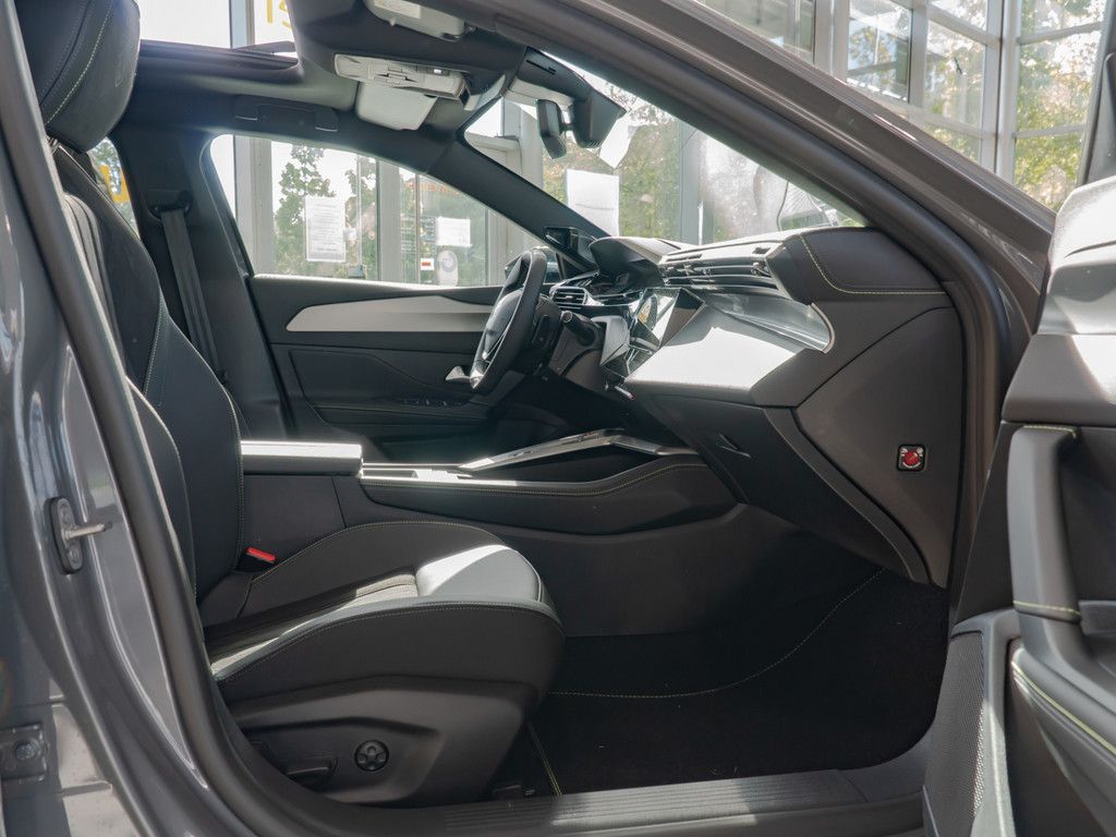 Peugeot 408 - Bild 6
