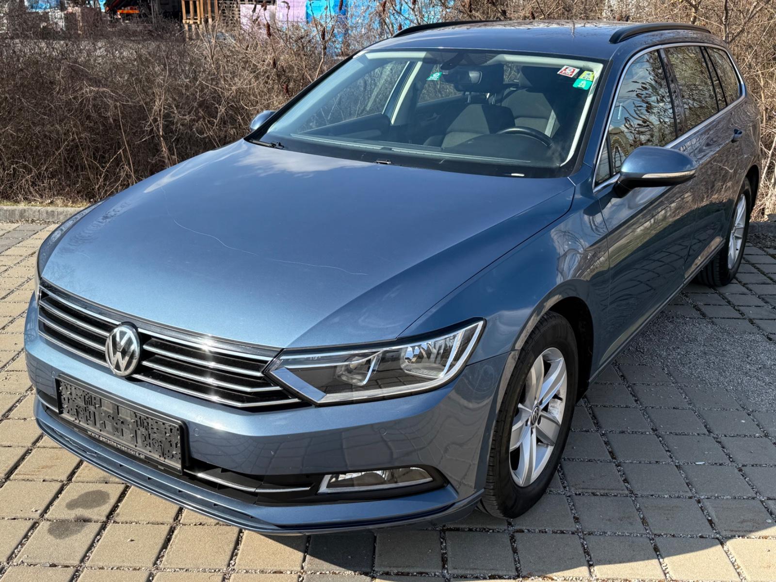 Volkswagen Passat 2.0 TDI DSG  Variant Comfortline BMT*NAVI